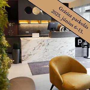 Riva Boutique Σέγκεντ